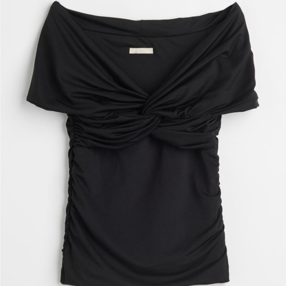 H&M black off the shoulder top Size Small NWT